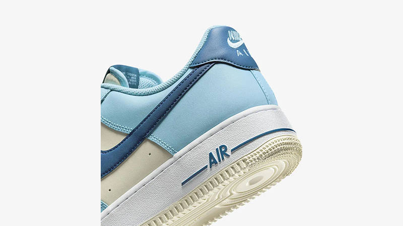 Nike Air Force 1 Low Aquarius Blue heel
