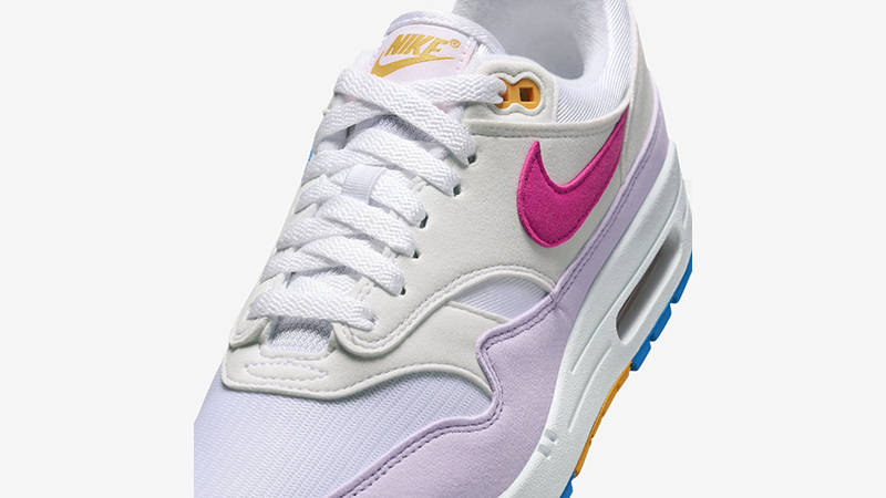 Nike Air Max 1 White Alchemy Pink tongue