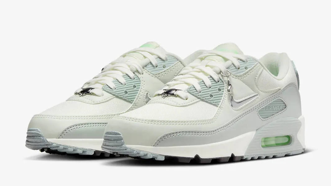 Nike Air Max 90 Next Nature Molten Metal Silver FN6948-100 Side