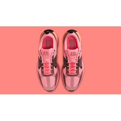 Nike Lunar Roam Pink Sherbet middle