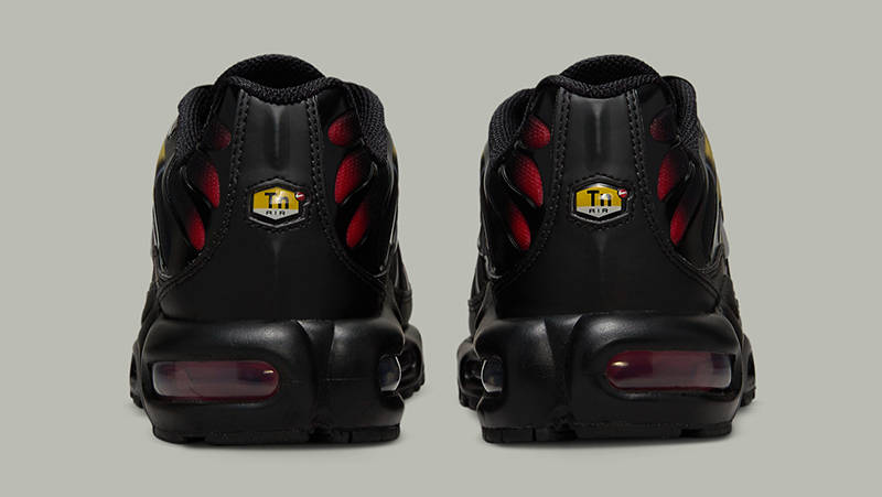 Nike TN Air Max Plus Saturn Gold Salsa Red HF9989-001 Back