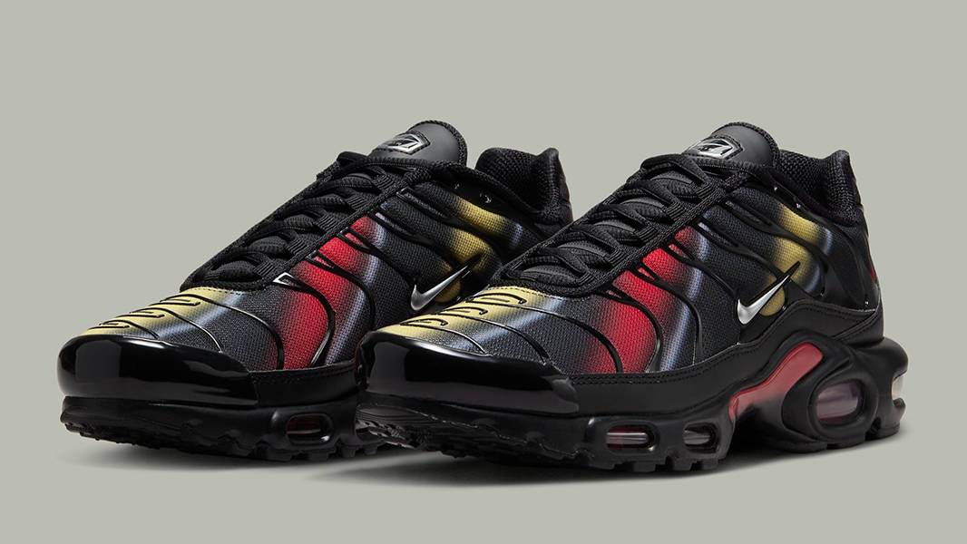 Nike TN Air Max Plus Saturn Gold Salsa Red HF9989-001 Side