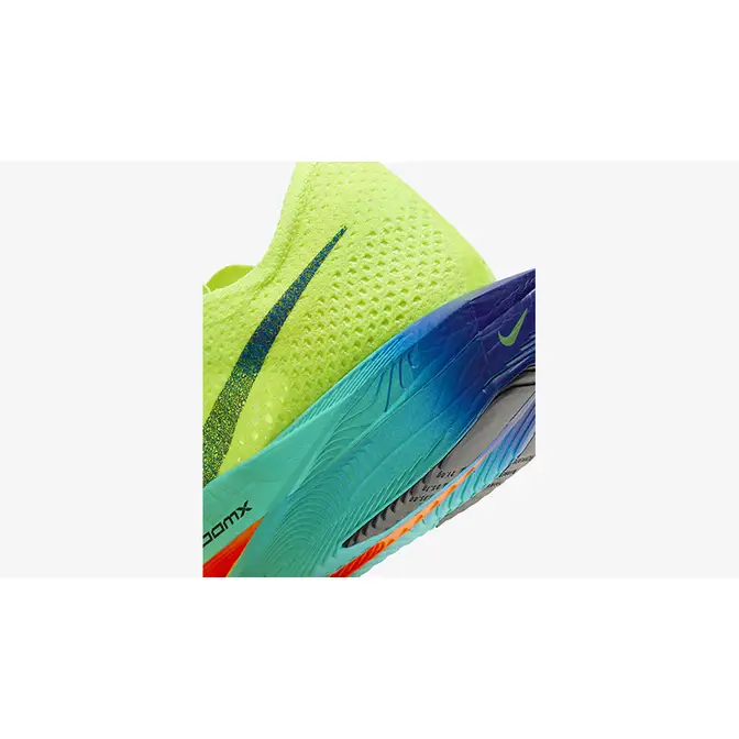 Nike Vaporfly 3 Road Racing Volt Scream Green heel