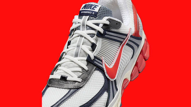 Nike Zoom Vomero 5 Picante Red side