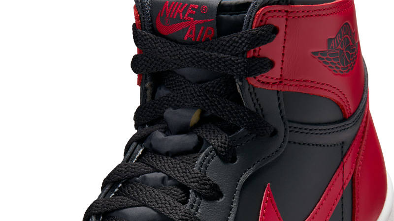 Air Jordan 1 High 85 