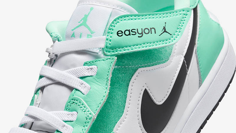 Air Jordan 1 Low Flyease Green Glow DM1206-131 Detail
