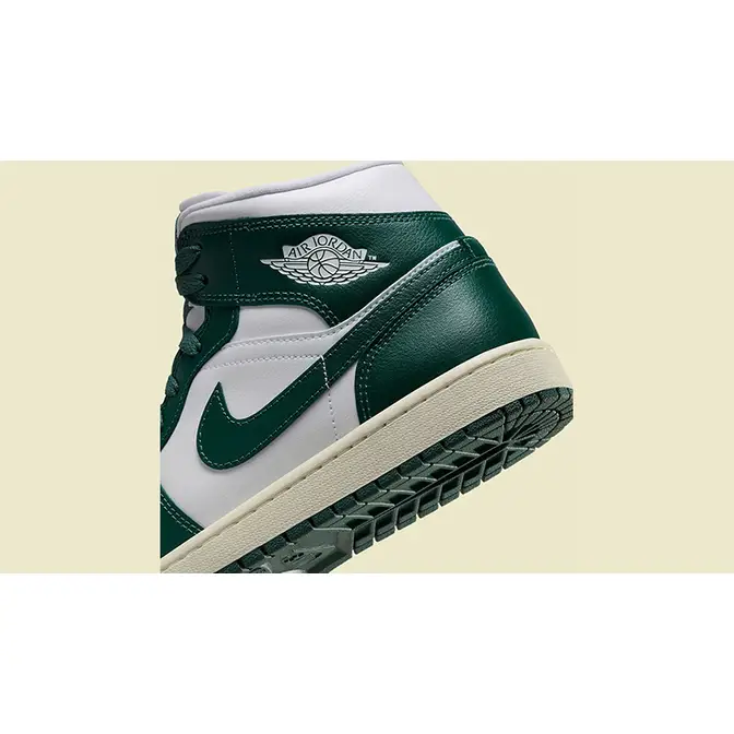Air Jordan 1 Mid Green Sail heel