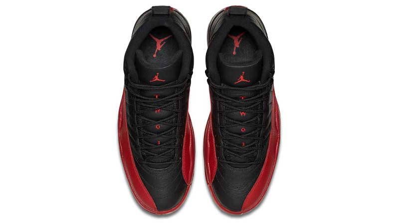 Air Jordan 12 Flu Game Middle
