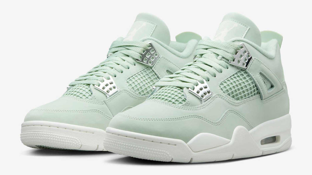 Air Jordan 4 Seafoam Sail Front