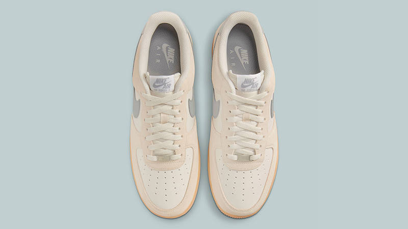 Nike Air Force 1 Grey Gum middle