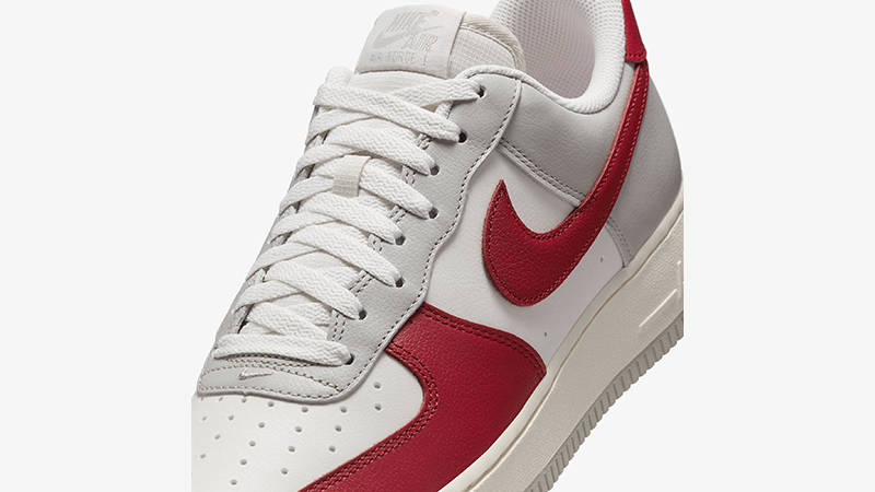 Nike Air Force 1 Low Red Toe side