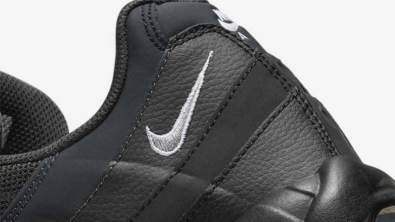 Nike Air Max 95 Anthracite Stadium Grey Closeup