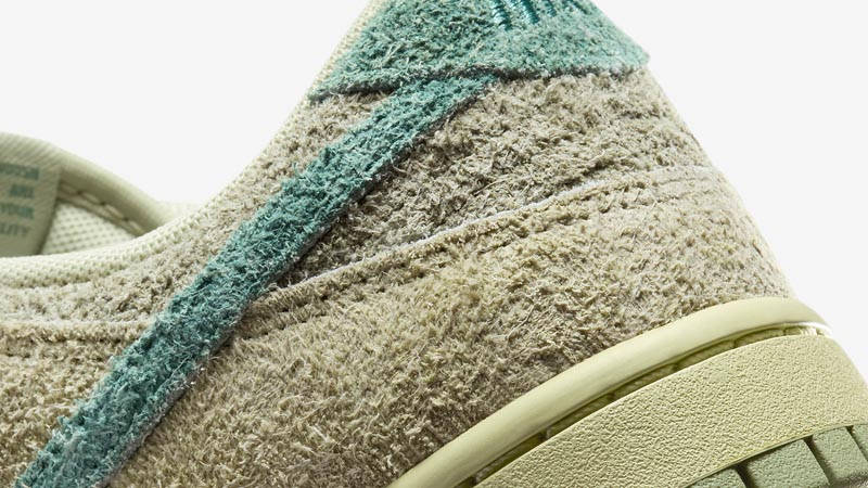 Nike Dunk Low Olive Aura Closeup