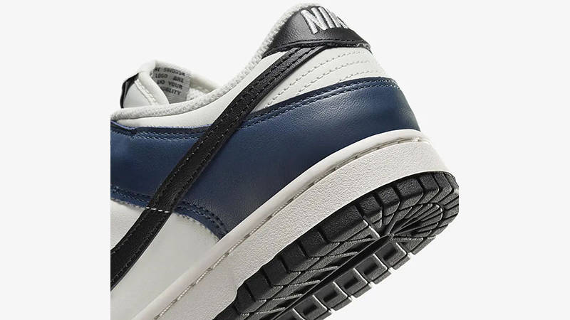 Nike Dunk Low White Midnight Navy Black heel