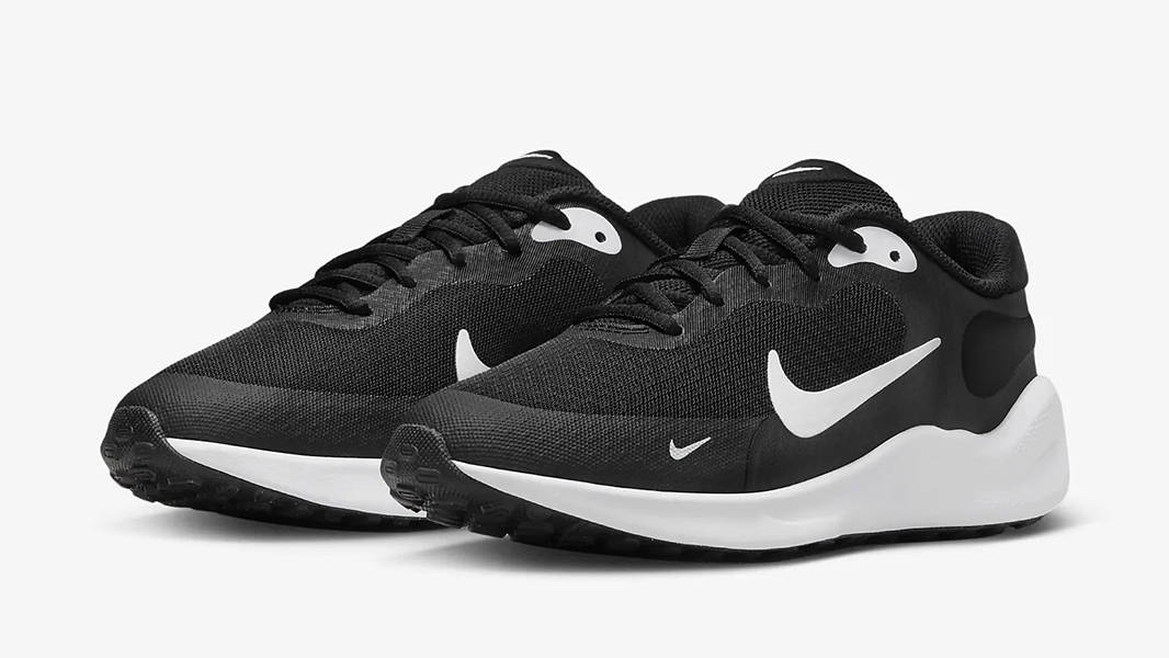 Nike Revolution 7 GS Black White FB7689-003 Side