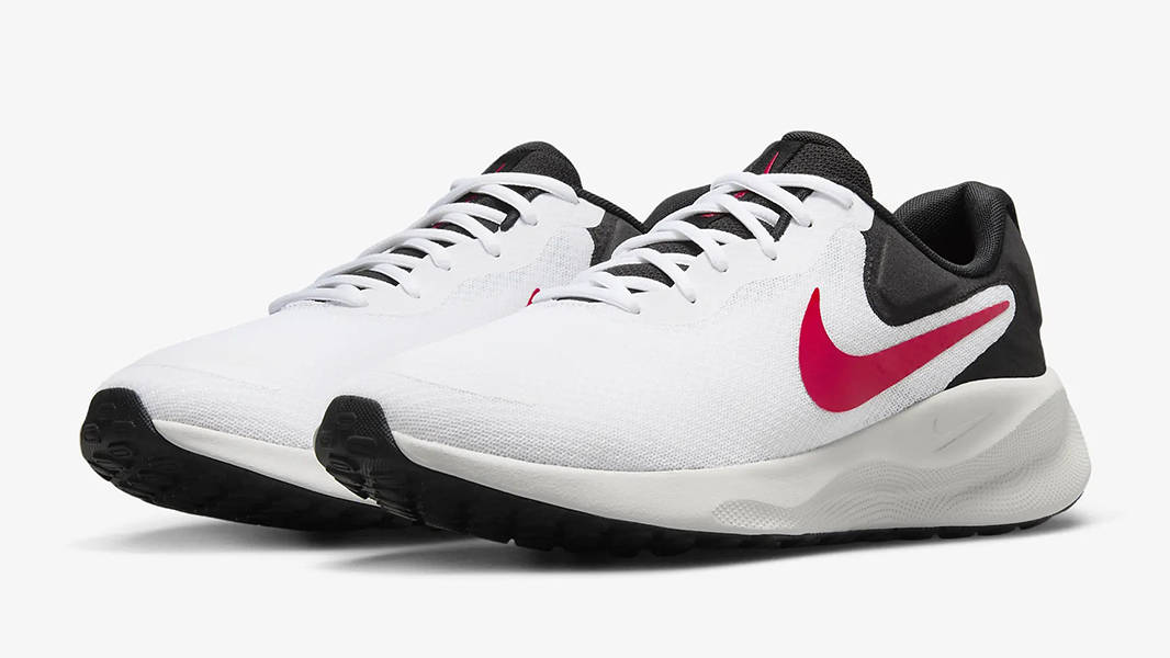 nike revolution fire