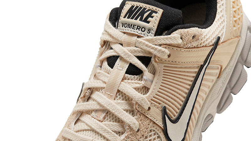 Nike Vomero 5 Pearl White Detail