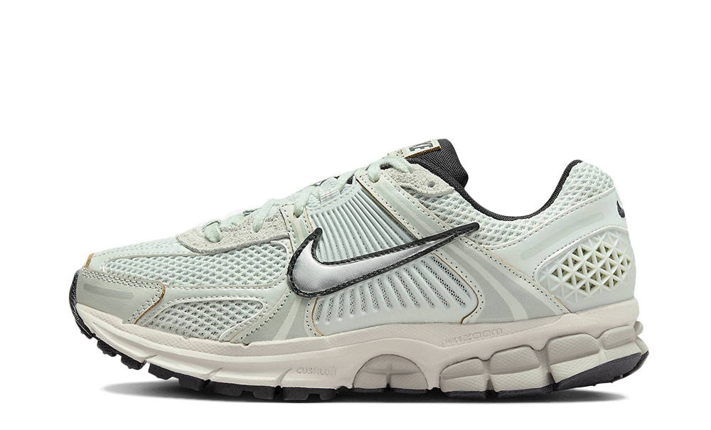 Nike Zoom Vomero 5 Light Silver