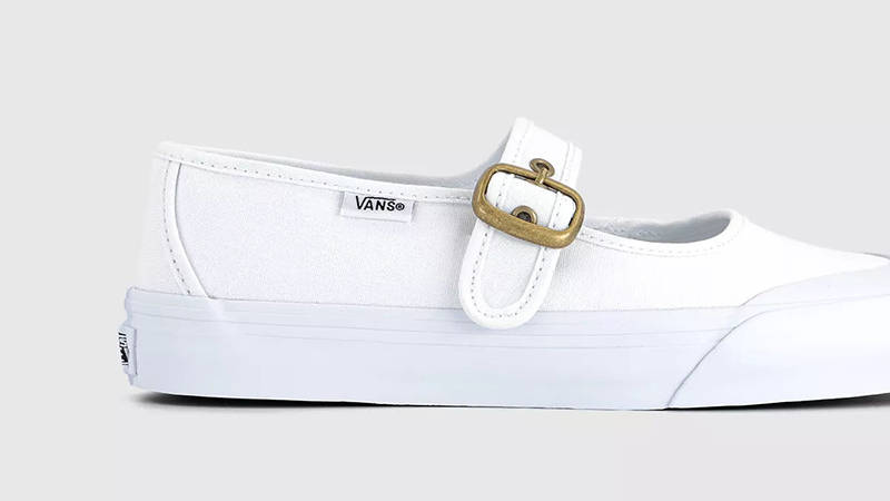 Vans Mary Jane True White side
