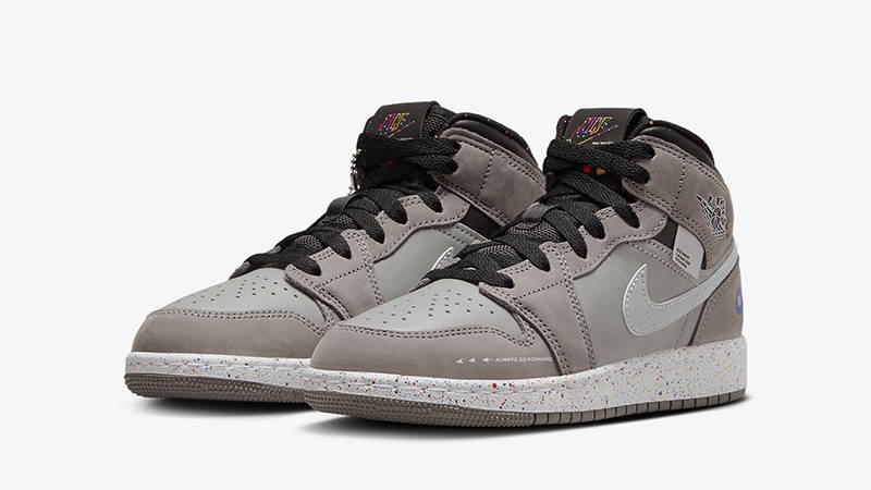 Air Jordan 1 Mid NYC Subway front