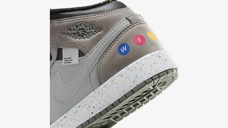 Air Jordan 1 Mid NYC Subway heel