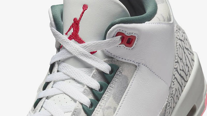 Air Jordan 3 Wings HM6993-100 Top