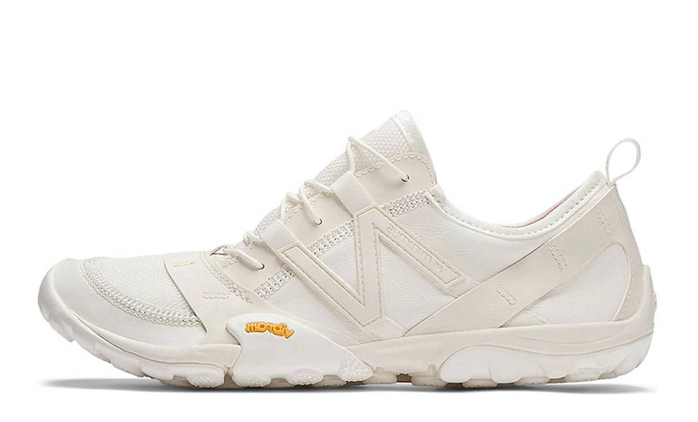 NEW BALANCE MT410KF5 24cm White Issey Miyake x New Balance MT10