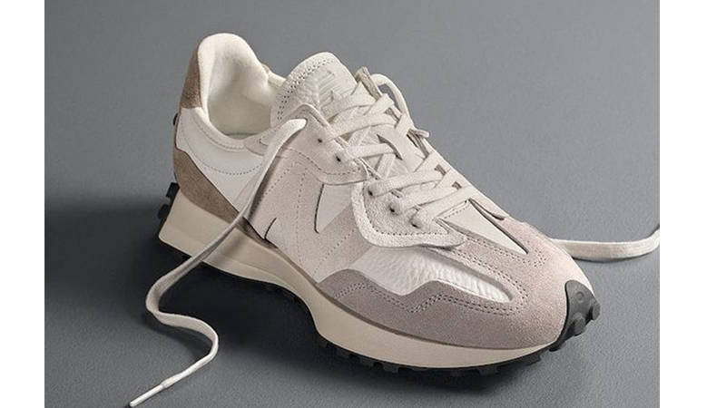 New Balance 327 Sea Salt Moonrock lifestyle