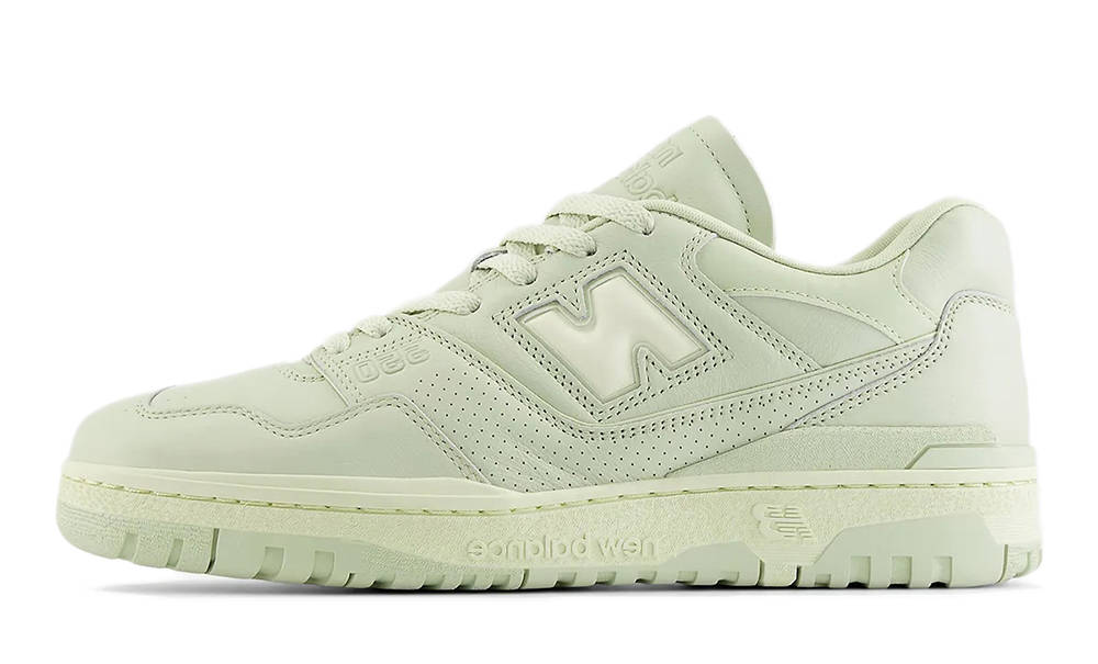 New Balance 550 Deep Lichen Green
