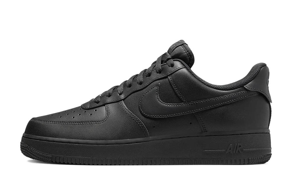 Nike Air Force 1 07 EasyOn Triple Black