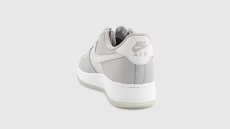 Nike Air Force 1 Low'07 LV8 Light Bone back