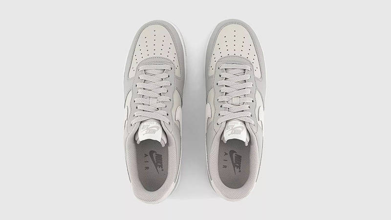 Nike Air Force 1 Low'07 LV8 Light Bone middle