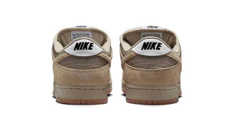 Nike SB Dunk Low Pro OG Premium Parachute Beige back