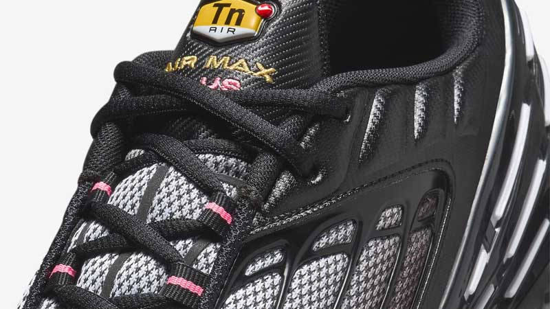 Nike TN Air Max Plus 3 Black Sunset Pulse Side Closeup