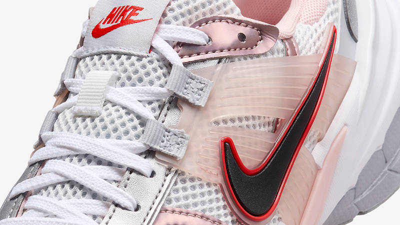 Nike V2K Run Legend Pink HF9997-100 Detail
