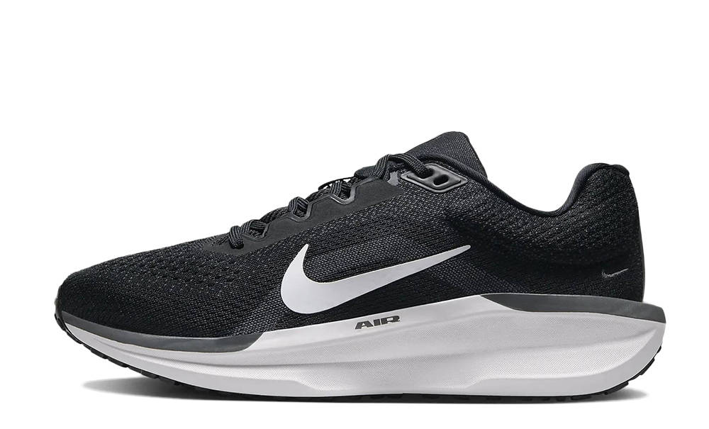 Nike Winflo 11 Black White