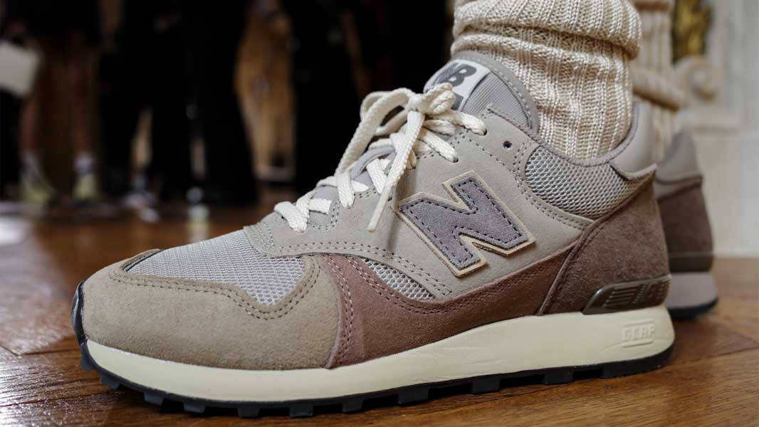 AURALEE x New Balance 475 Grey Brown | Where To Buy | U475AE