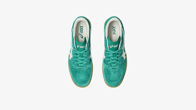 hay-x-asics-skyhand-og-green-