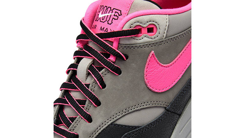 HUF x Nike Air Max 1 Pink tongue