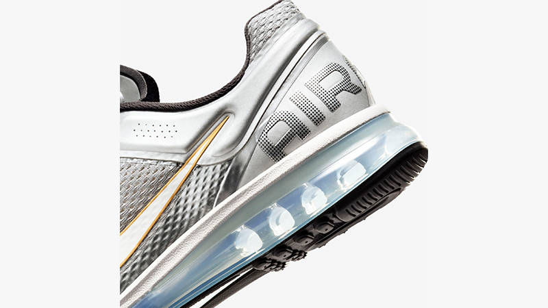 Nike Air Max 2013 Metallic Silver heel