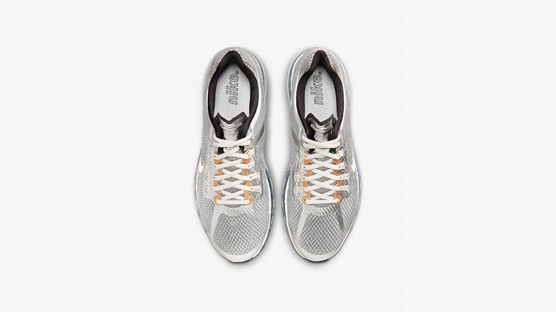 Nike Air Max 2013 Metallic Silver middle