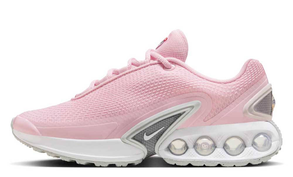 Pink nike air max women best sale