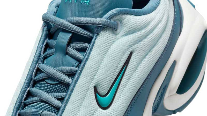 Nike Air Max Portal Blue Closeup