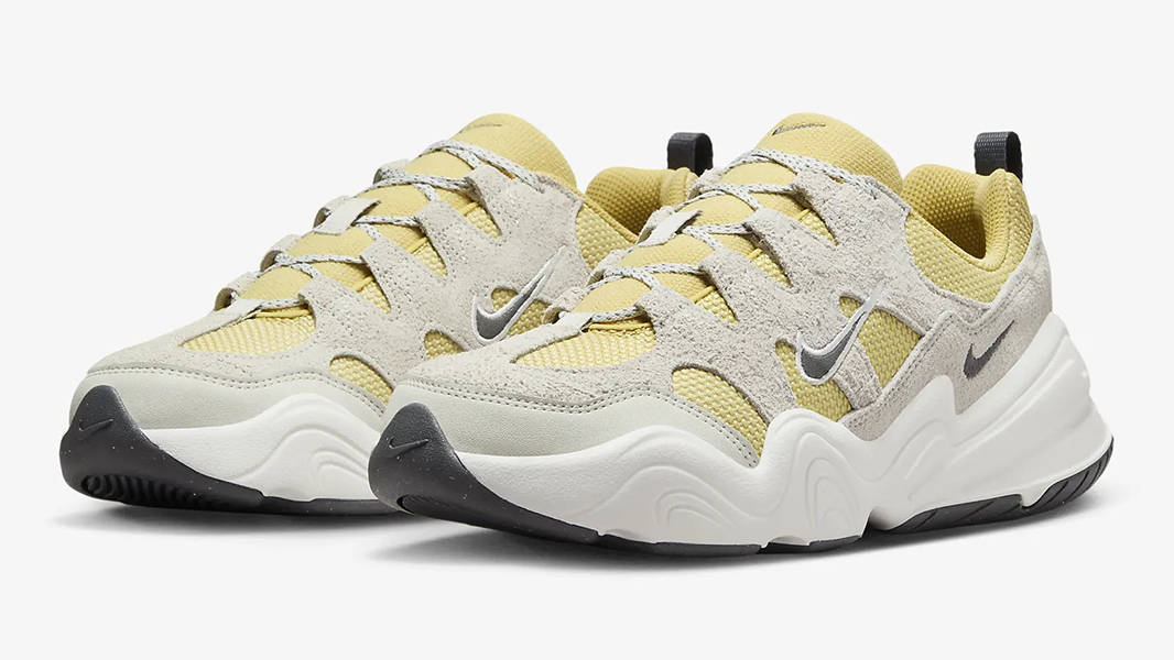 Nike Tech Hera Saturn Gold Light Bone | DR9761-700 | The