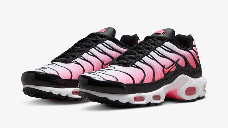 Nike TN Air Max Plus Hot Punch front