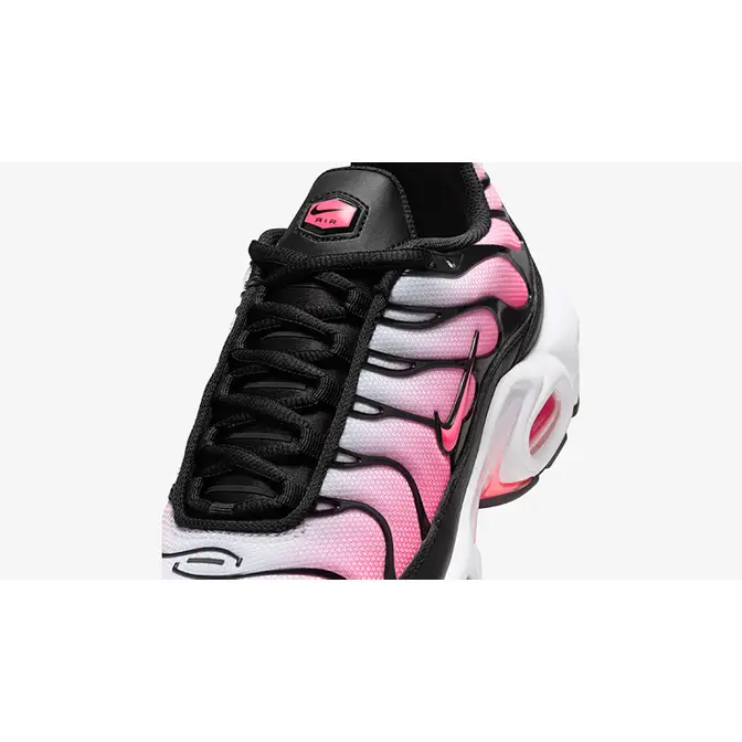 Air max plus white hot punch best sale