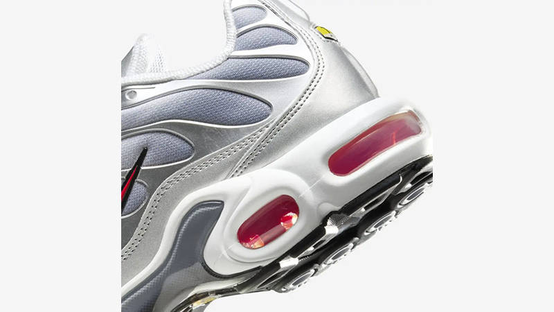 Nike TN Air Max Plus Silver Red HM9654-001 heel