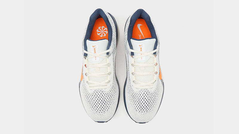 Nike Winflo 11 Thunder Blue Orange middle