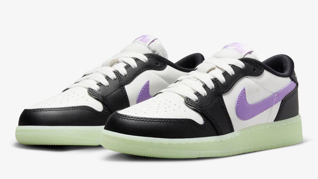 Air Jordan 1 Low OG GS Black Raspberry Front