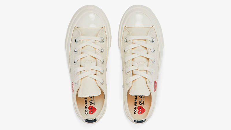 Comme des Garcons Play x Converse Chuck 70 Low Kids Red Heart Beige middle